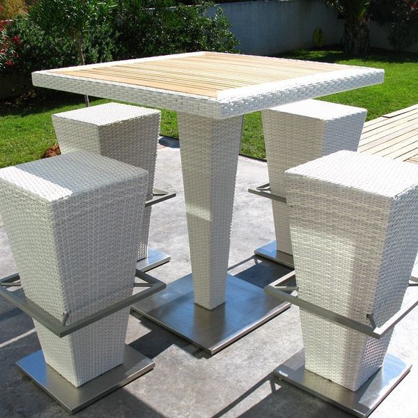 Table, haute, de, jardin, en, résine, tressée,