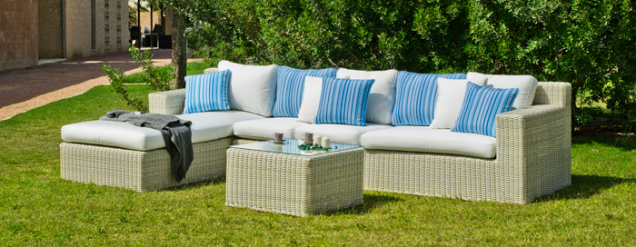Salon, de, jardin, en, rotin, tress&eacute;e, Maroc, France 